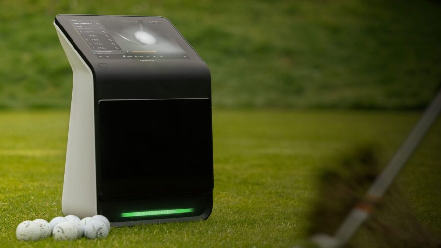 Гольф симулятор Garmin Approach R50